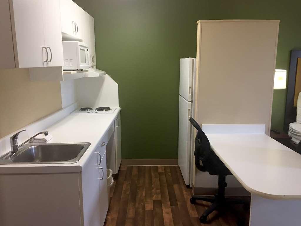Extended Stay America Suites - Chicago - Burr Ridge Room photo