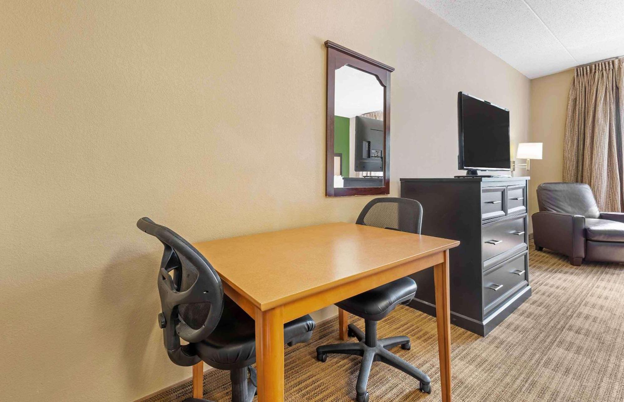 Extended Stay America Suites - Chicago - Burr Ridge Exterior photo