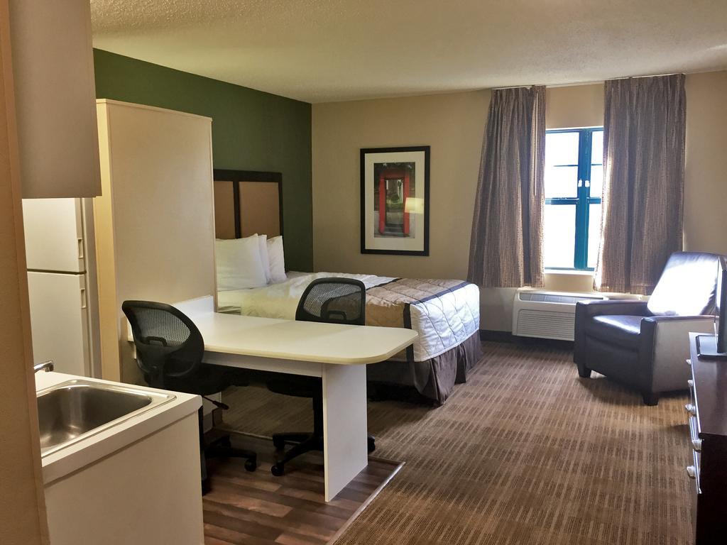 Extended Stay America Suites - Chicago - Burr Ridge Exterior photo